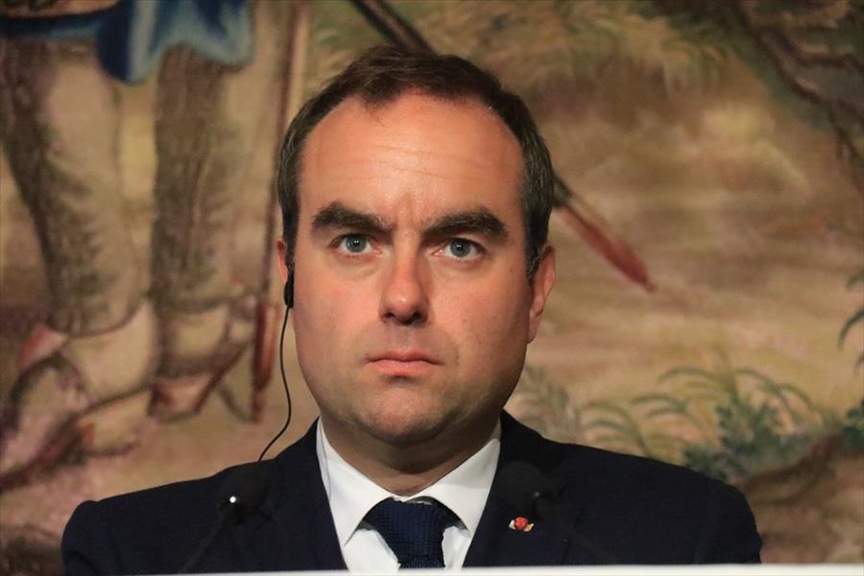 L’effondrement économique de la France accélère : le gouvernement Lecornu suspendu dans le vide